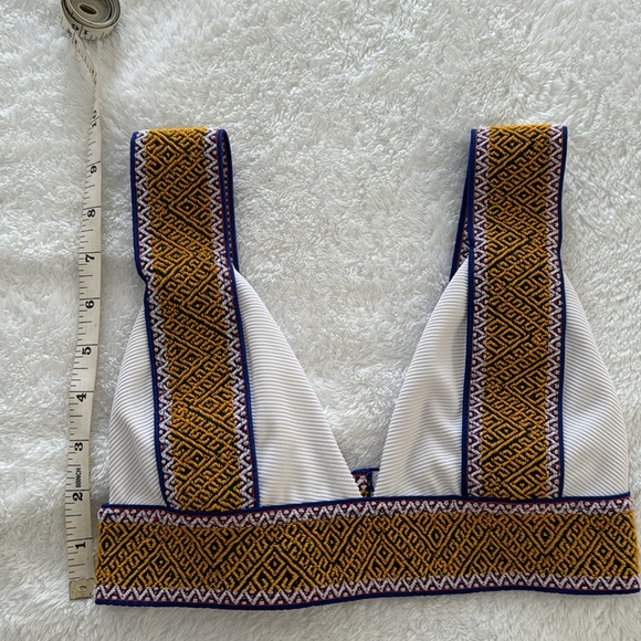 EUC Elysiian bikini top - Picture 4 of 5